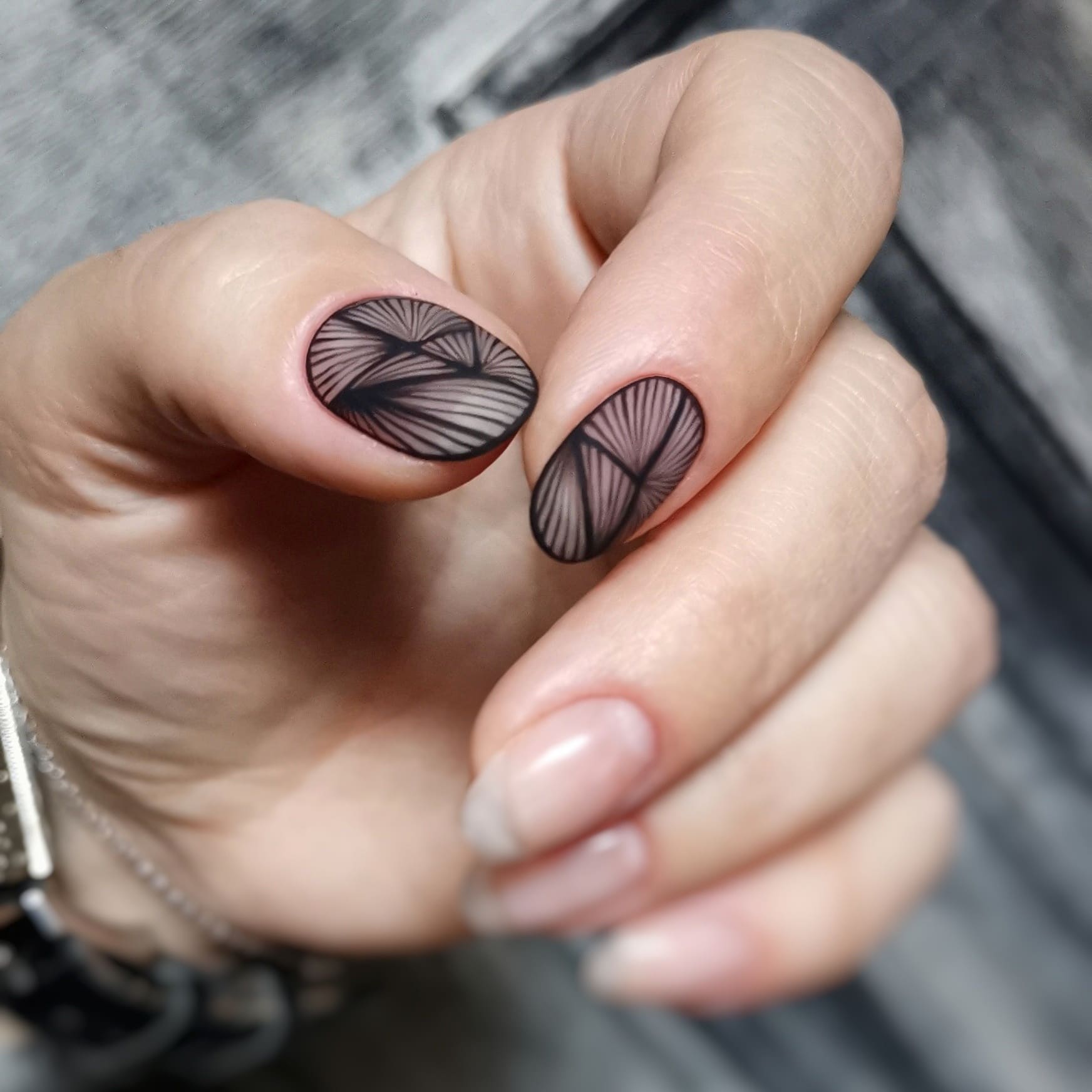 Новинки дизайна ногтей - маникюр «Слезы единорога» фото и видео как делать